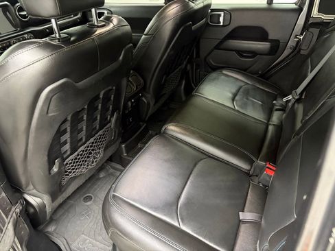 Used 2021 Jeep Wrangler Unlimited Rubicon 4xe w/ Steel Bumper Group image 38