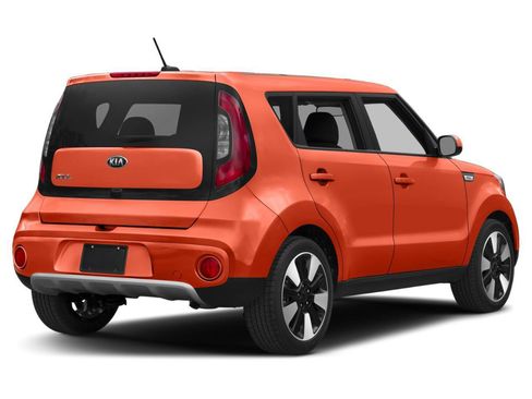 Used 2019 Kia Soul + FWD image 11