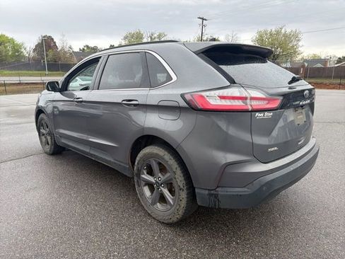Used 2022 Ford Edge SEL w/ Sport Appearance Package image 5