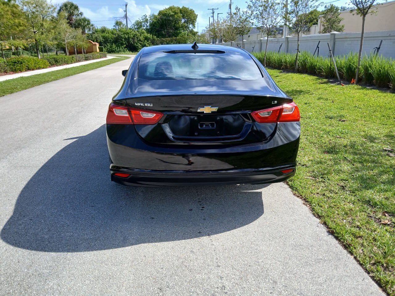 Used 2016 Chevrolet Malibu LS FWD image 16