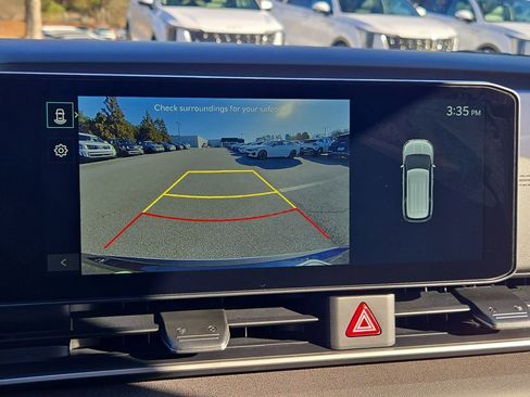 New 2026 Kia Carnival EX image 29