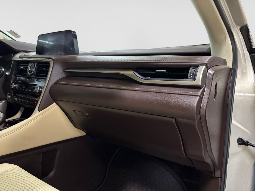 Used 2020 Lexus RX 350 FWD w/ Accessory Package image 46