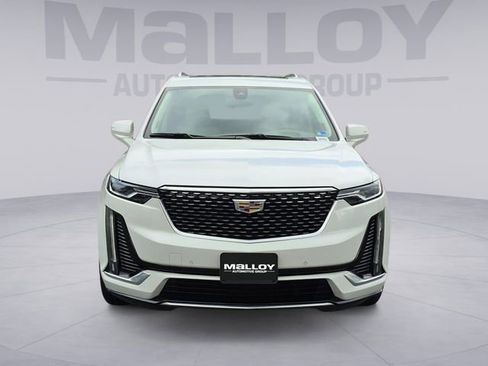 Used 2022 Cadillac XT6 Premium Luxury w/ Technology Package AWD/4WD image 8