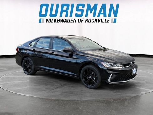 New 2026 Volkswagen Jetta SE image 1