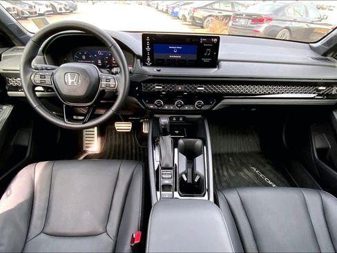 Used 2025 Honda Accord Sport image 14