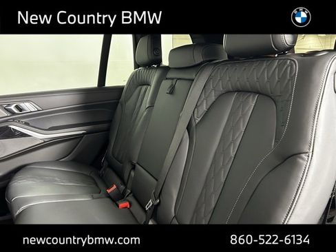 New 2026 BMW X7 M60i image 26