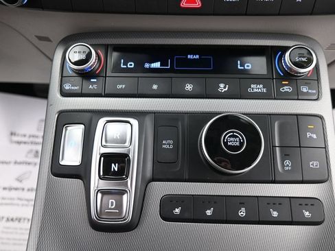 Used 2024 Hyundai Palisade Limited FWD image 24