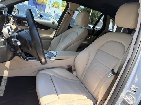Used 2018 Mercedes-Benz GLC 300 image 52