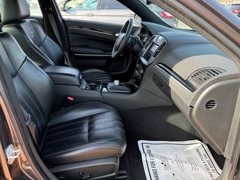 Used 2023 Chrysler 300 S image 21