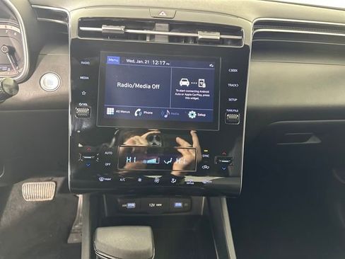 Used 2024 Hyundai Santa Cruz SEL image 21