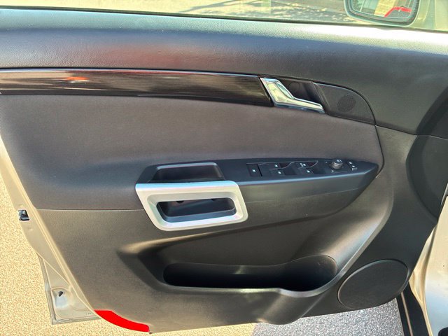 Used 2014 Chevrolet Captiva Sport LS FWD image 12