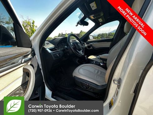 Used 2017 BMW X1 xDrive28i AWD/4WD image 9
