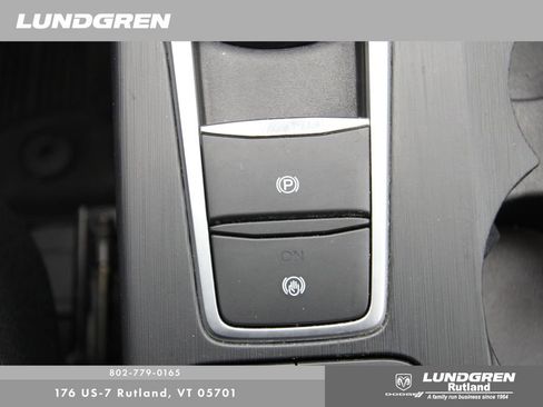 Used 2022 Ford Escape SE w/ Convenience Package image 27