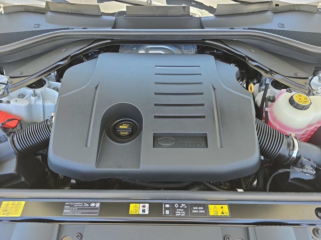 New 2026 Land Rover Range Rover Sport Dynamic SE AWD/4WD image 33