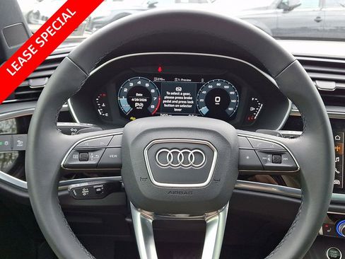 Certified 2025 Audi Q3 2.0T Premium Plus w/ Premium Plus Package AWD/4WD image 24