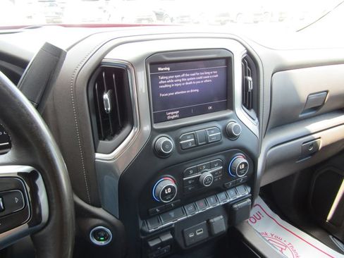 Used 2023 Chevrolet Silverado 2500 LT AWD/4WD image 26