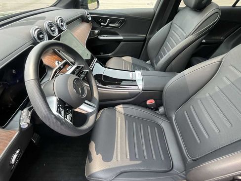 Used 2026 Mercedes-Benz GLC 300 4MATIC image 15