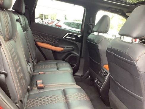 Used 2023 Mitsubishi Outlander SEL Black Edition AWD/4WD image 27