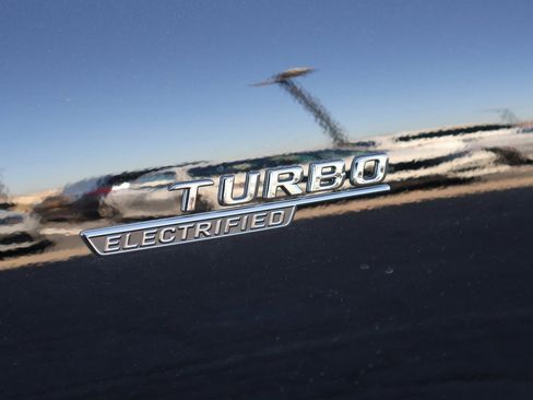 New 2026 Mercedes-Benz GLC 43 AMG 4MATIC Coupe image 10