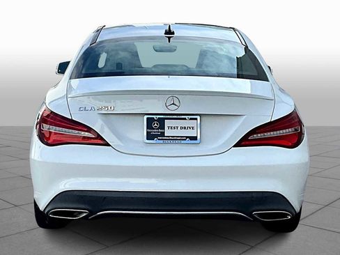 Used 2018 Mercedes-Benz CLA 250 image 4