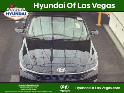 Used 2025 Hyundai Elantra Limited