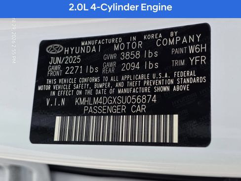 Used 2025 Hyundai Elantra Sport FWD image 31