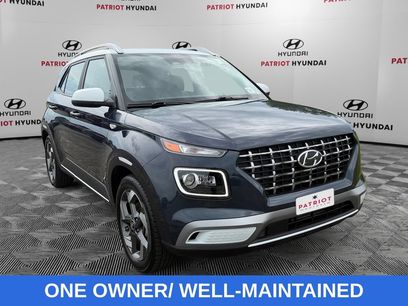 Used 2023 Hyundai Venue Limited