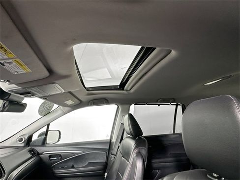 Used 2022 Honda Pilot Special Edition image 19