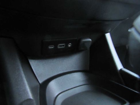 Used 2023 Chevrolet Malibu LS image 15