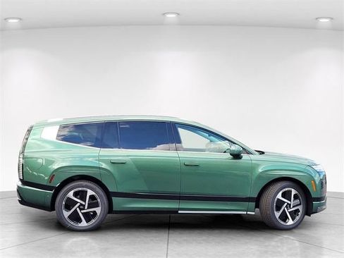 New 2026 Hyundai Ioniq 9 Calligraphy image 8