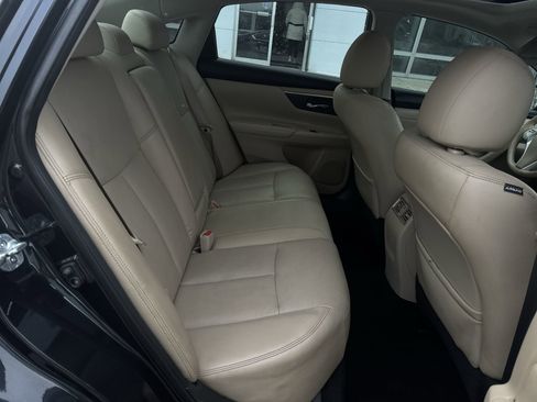 Used 2016 Nissan Altima 2.5 SL w/ 2.5 Technology Package image 27