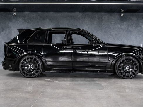 Used 2023 Rolls-Royce Cullinan AWD/4WD image 13