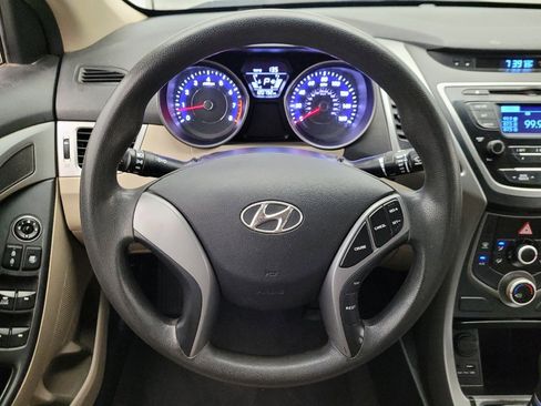 Used 2016 Hyundai Elantra SE FWD image 22