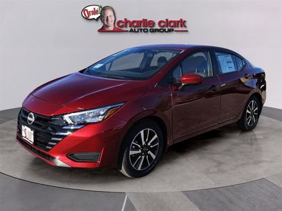 New 2025 Nissan Versa SV w/ Trunk Package