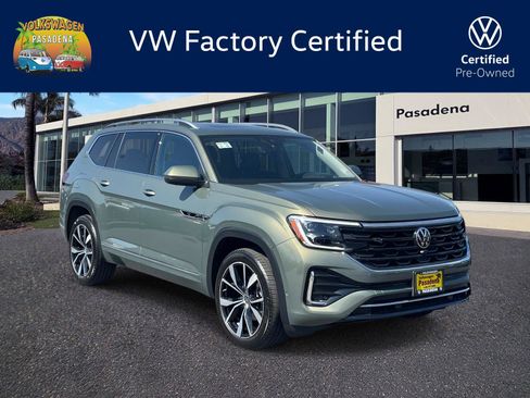 Certified 2026 Volkswagen Atlas SEL Premium R-Line AWD/4WD image 1