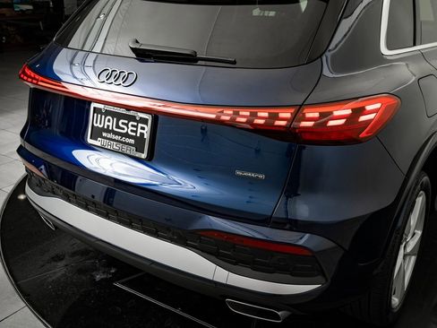 New 2025 Audi Q5 2.0T Premium Plus image 9