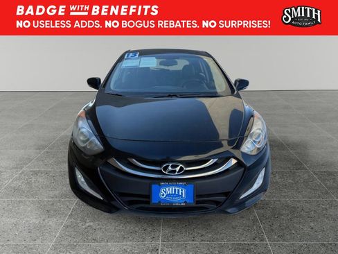 Used 2013 Hyundai Elantra GT w/ Style Pkg image 3