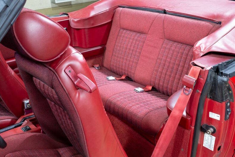 Used 1989 Ford Mustang GT RWD image 50