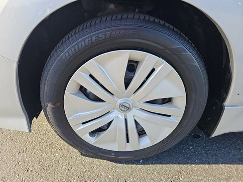 Certified 2023 Nissan Leaf S image 27