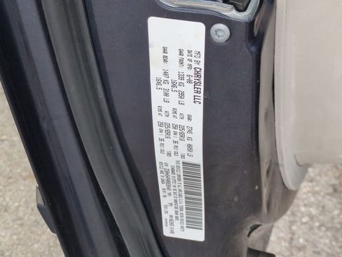 Used 2008 Dodge Grand Caravan SXT FWD image 34