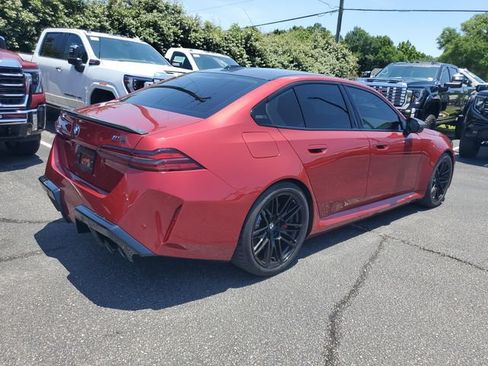 Used 2025 BMW M5 w/ Carbon Package AWD/4WD image 4