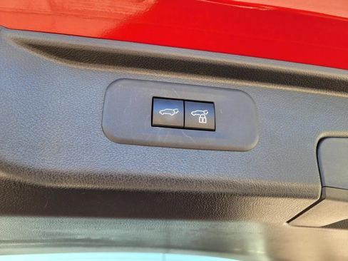 Used 2025 Toyota Grand Highlander FWD image 17