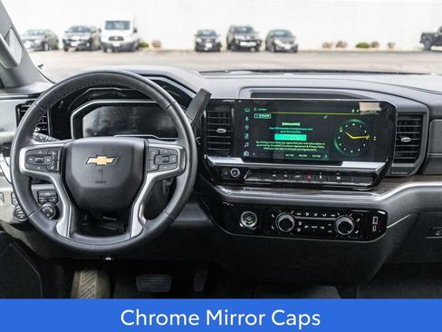 Used 2023 Chevrolet Silverado 1500 LT image 15