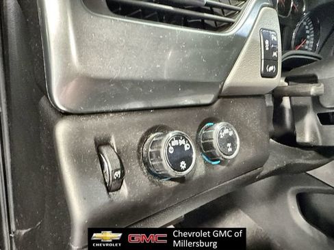 Used 2020 Chevrolet Tahoe LT image 21