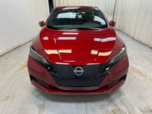 Certified 2023 Nissan Leaf SV Plus image 6