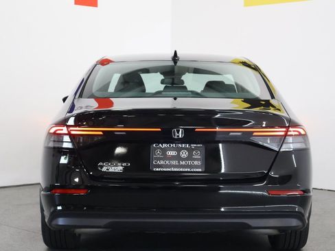 Used 2023 Honda Accord LX image 11