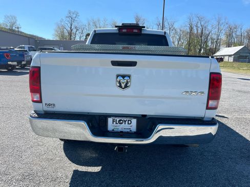 Used 2022 RAM 1500 Tradesman w/ Chrome Appearance Group AWD/4WD image 4