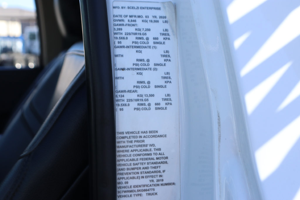 Used 2019 RAM 5500 Tradesman RWD image 47