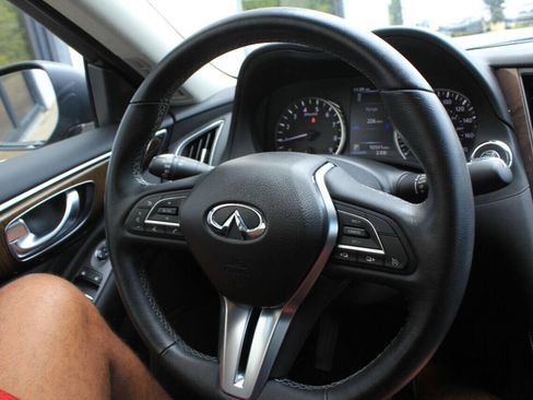 Used 2019 INFINITI Q50 Luxe w/ Essential Package (3.0T Luxe) image 23