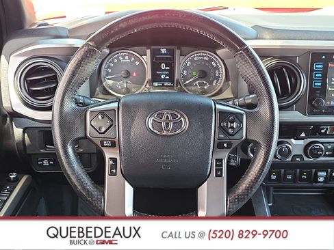 Used 2018 Toyota Tacoma Limited AWD/4WD image 15